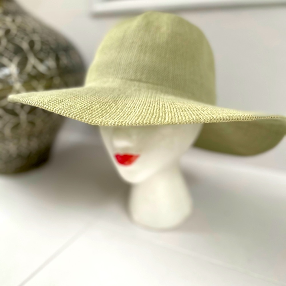 Jacaru Wide Brim Travel Sun Hat